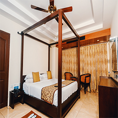 Hotel Emerald View