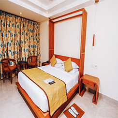 Hotel Emerald View