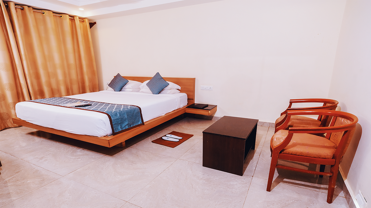 Hotel Emerald View - Deluxe Room